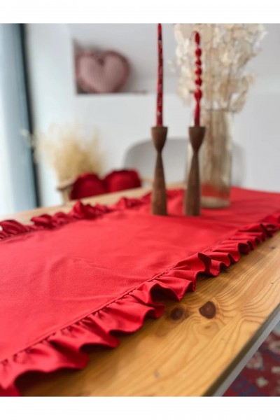 Lovely Kırmızı Fırfırlı  Runner 40x120 cm