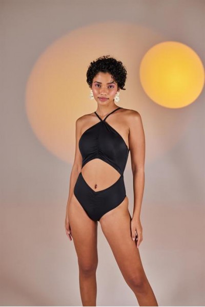 ملابس السباحة ماركانو بلوم باللون الأسود