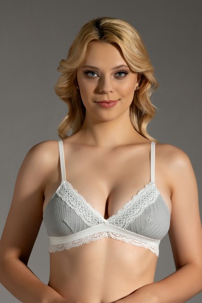 حمالة صدر Ecru B Cup Bralette للسيدات